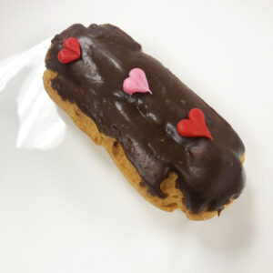 Raspberry Éclair